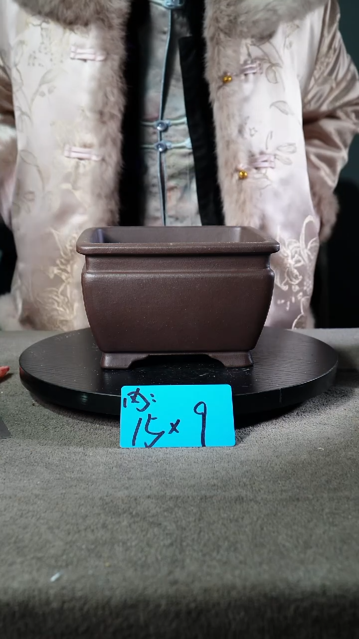 宜兴紫砂小花盆盆