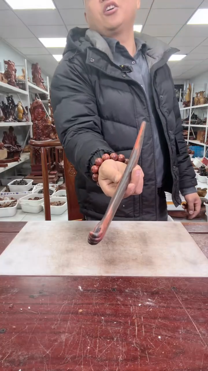 【闪购商品】花梨木类木雕工艺品88888888