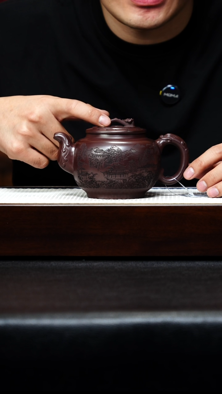 茶壶紫砂宜兴紫砂 如意 石红 梅付春 h291