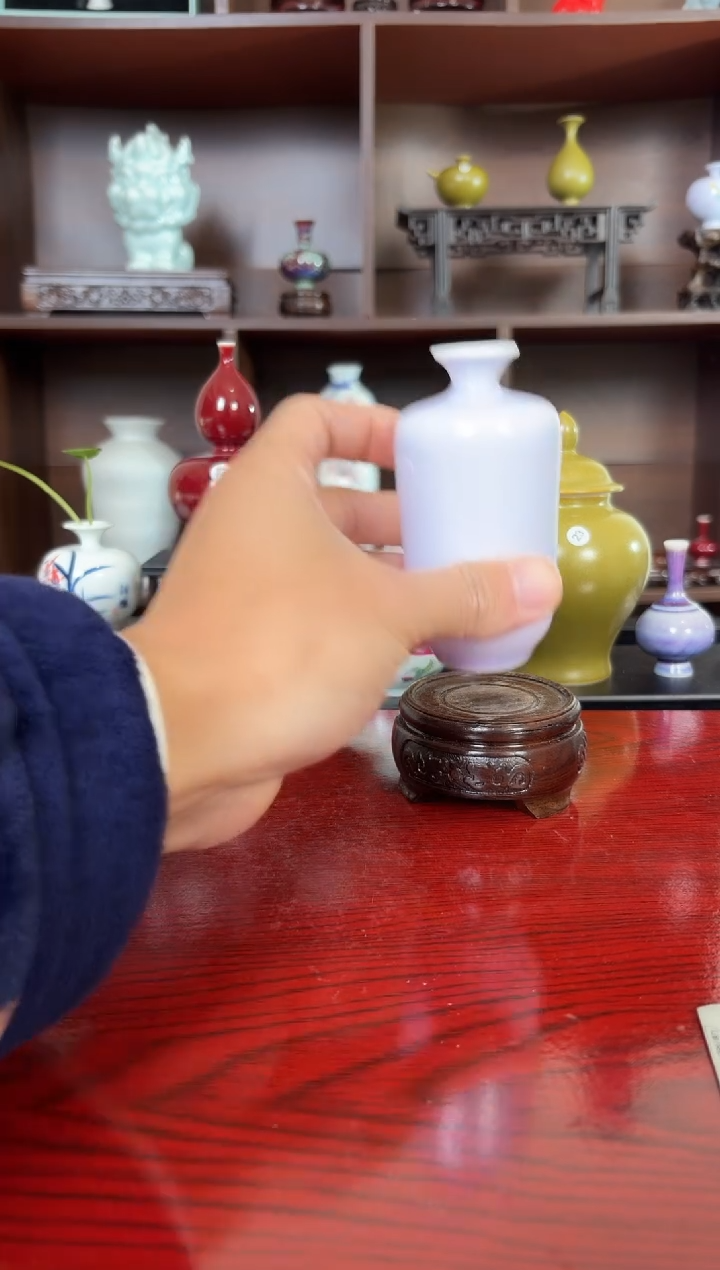 摆件瓷12.28早微瑕小花瓶摆件24