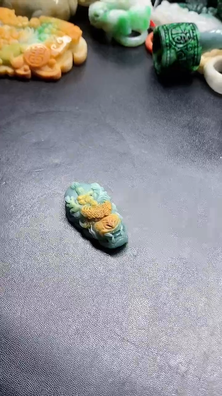 颈饰未镶嵌翡翠天然缅甸a货翡翠