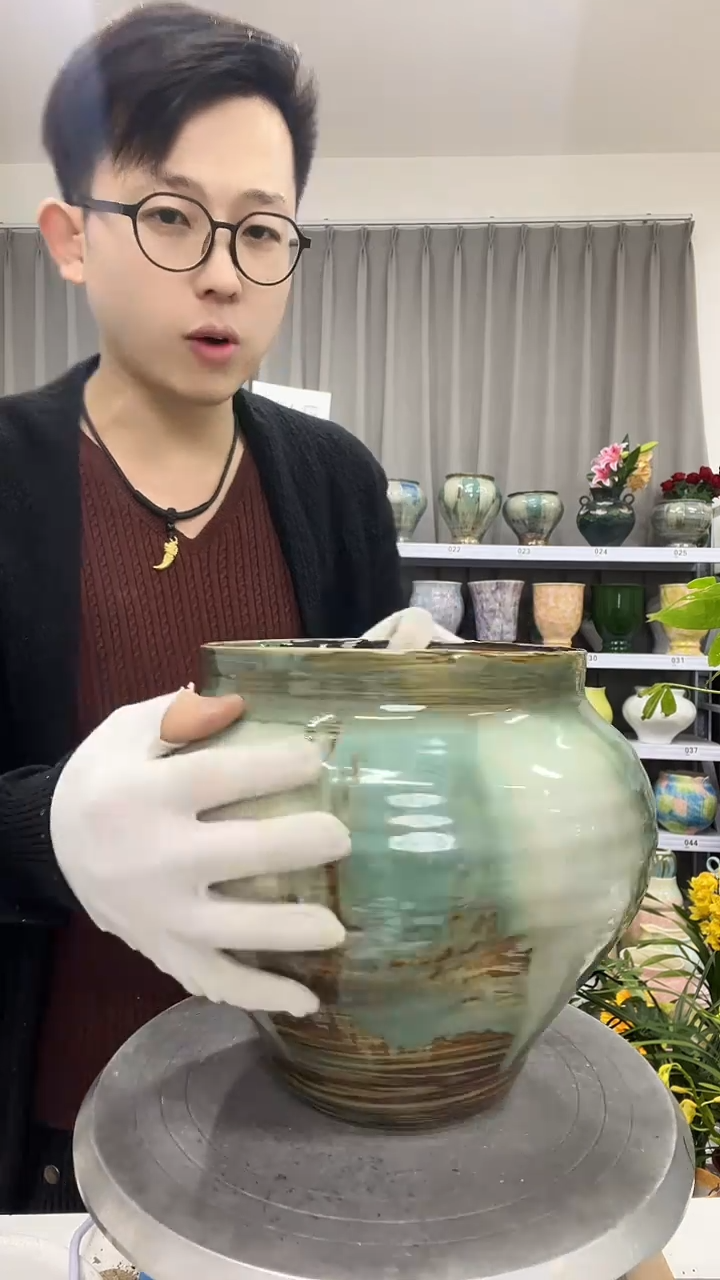 【12.9号】花盆链接 高： 23口：19