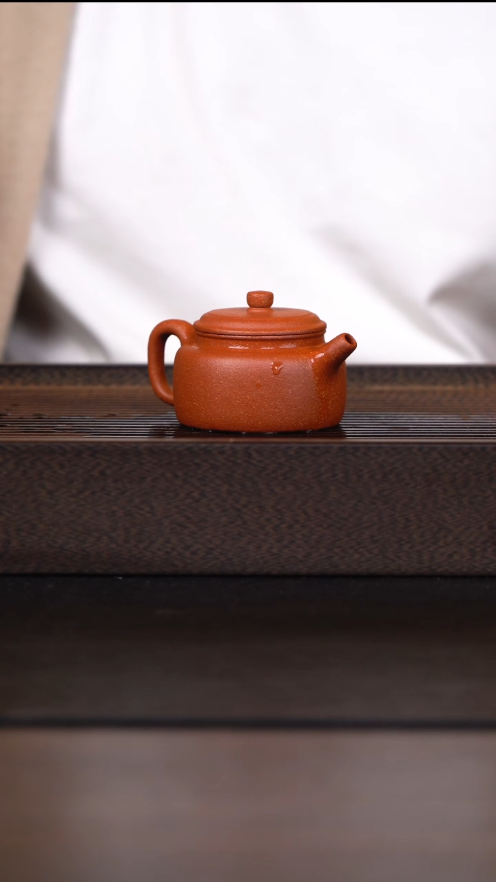 茶壶紫砂红降坡小德钟