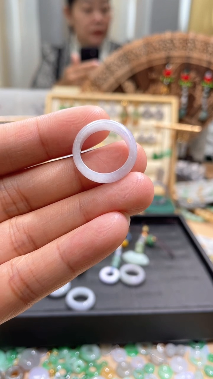 【闪购商品】翡翠颈饰未镶嵌戒圈10