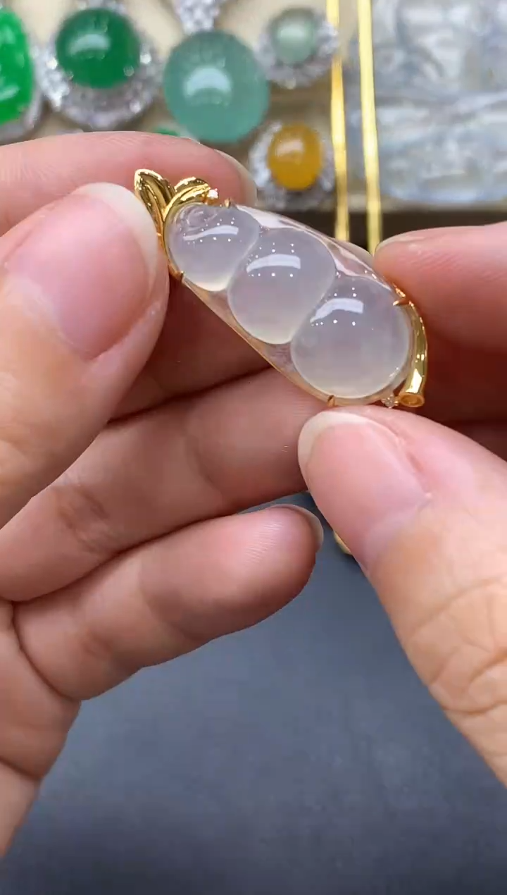 翡翠18K金镶嵌颈饰287-中国好珍宝
