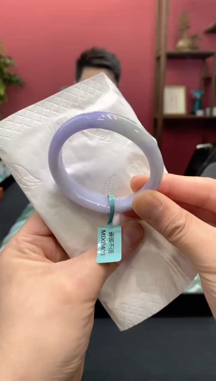 翡翠未镶嵌手镯00007731