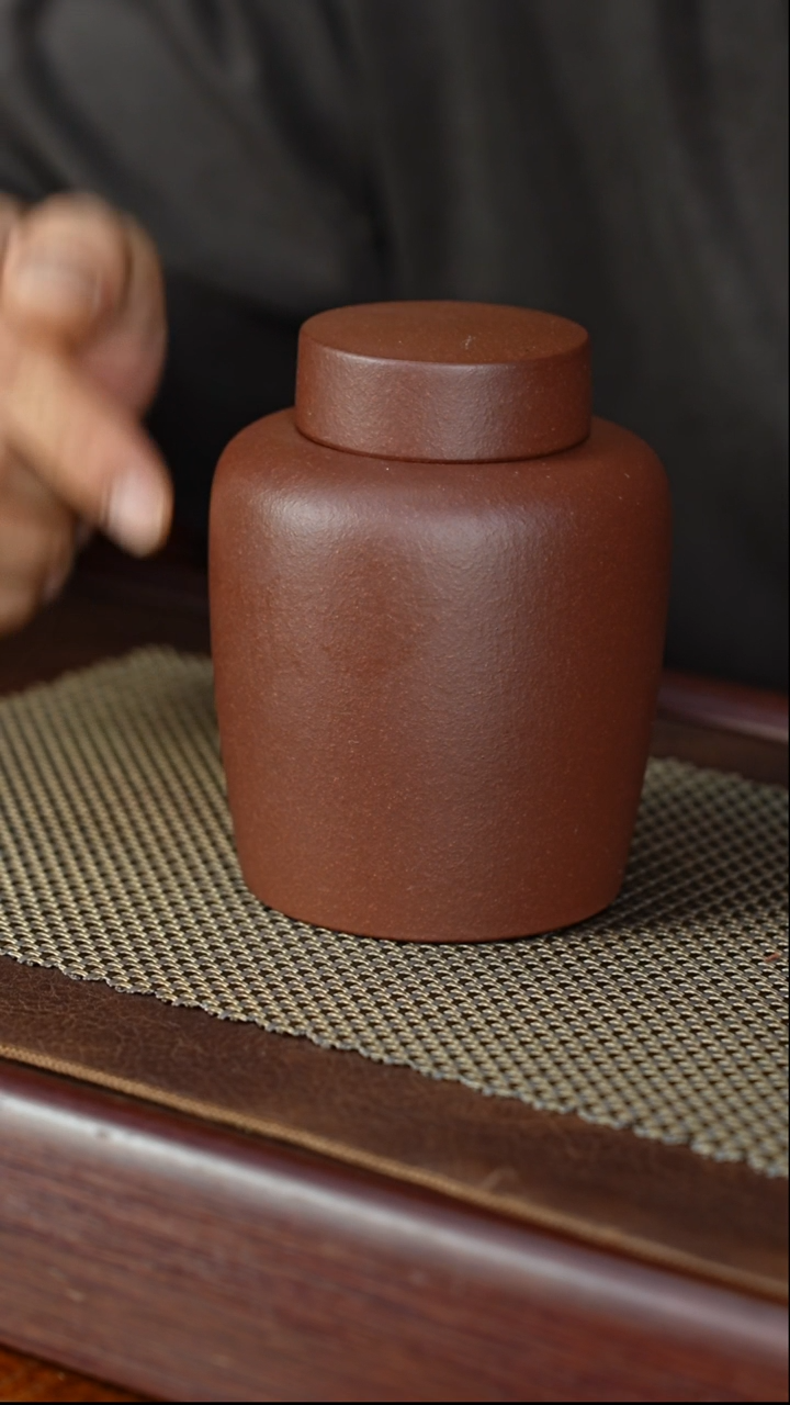 宜兴原矿紫砂茶叶罐