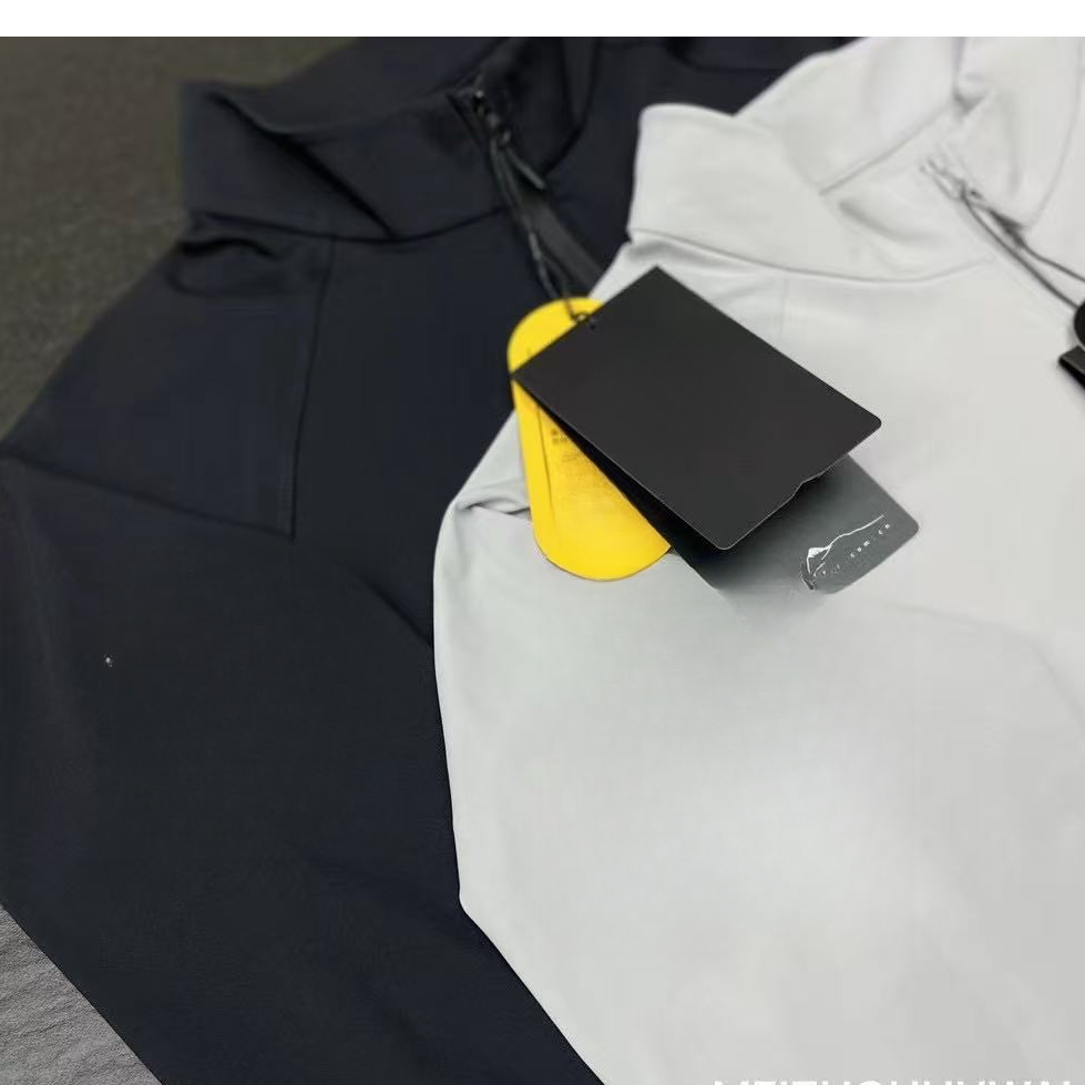 秋季时尚商务休闲百搭潮流运动长袖半拉链拉链长袖