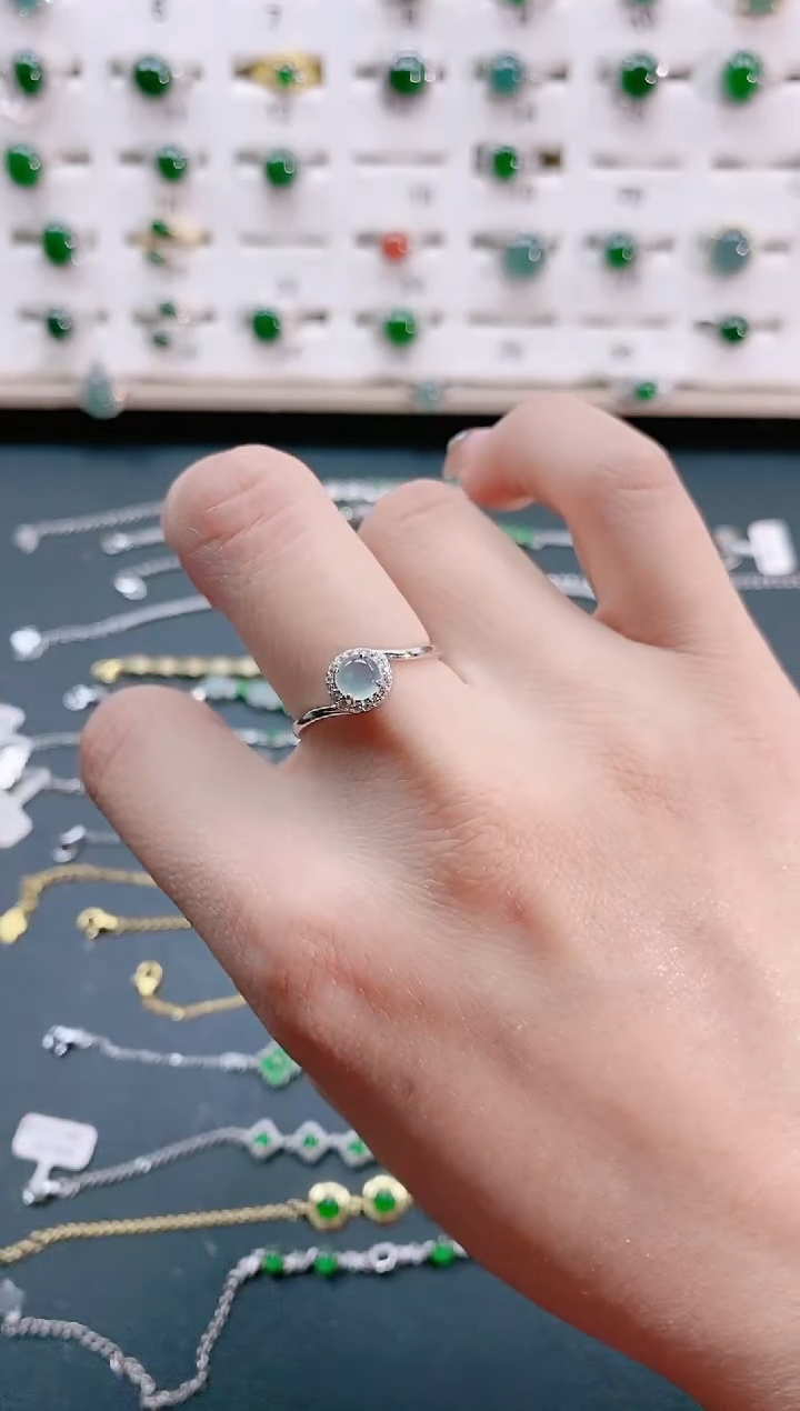 【闪购商品】翡翠戒指银S925镶嵌天然翡翠