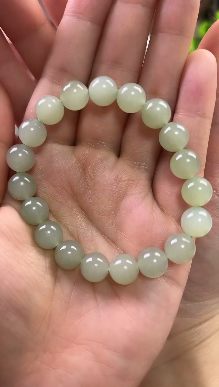 【闪购商品】和田玉手串未镶嵌多样性发货发其一