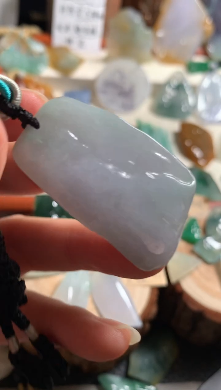 吊坠(不含链)未镶嵌翡翠吊坠