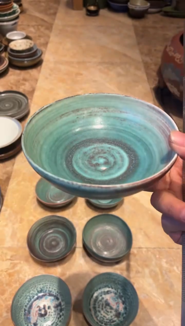 【闪购商品】瓷片671 微瑕苏打绿手工碗1个