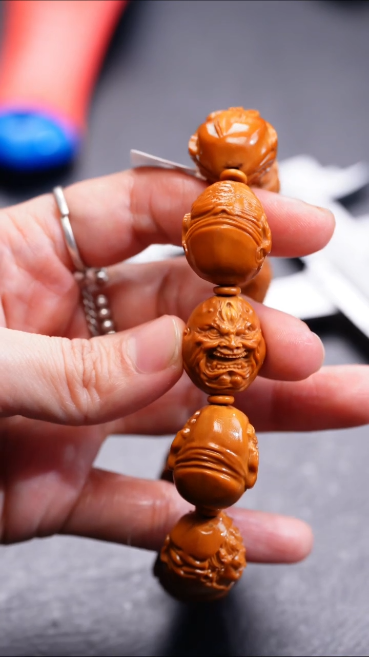 【闪购商品】橄榄核吊坠橄榄核