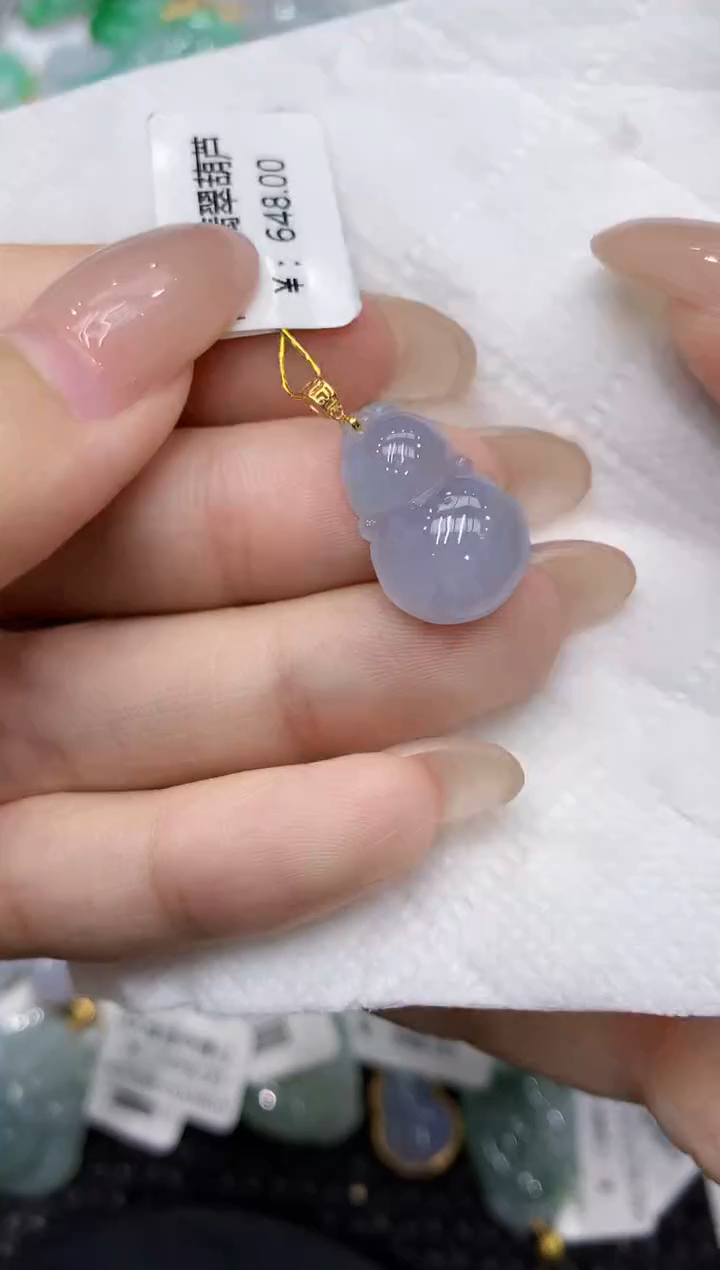 翡翠18K金镶嵌颈饰111111111111