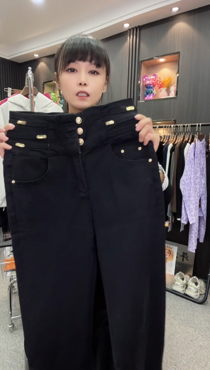 88062黑色牛仔裤----XL