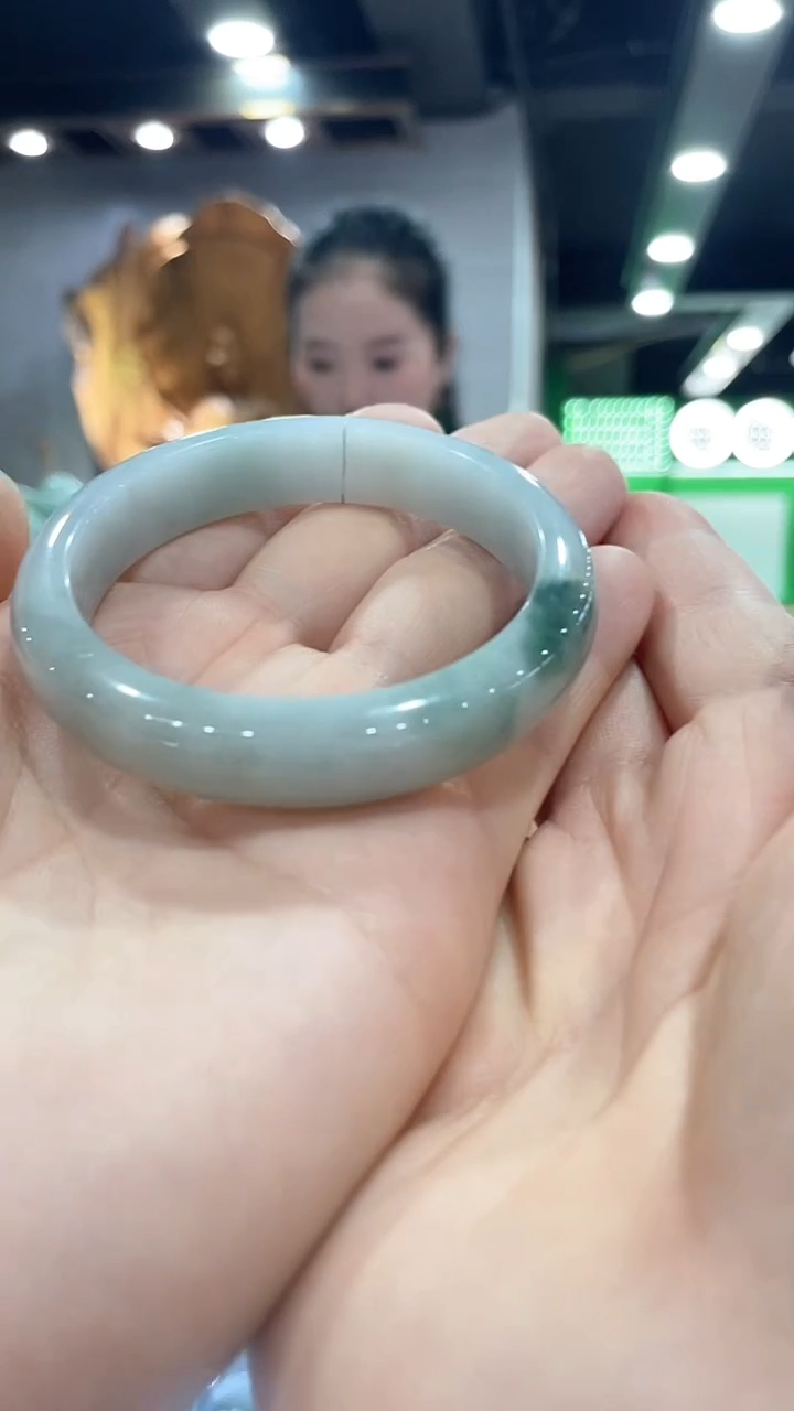 未镶嵌手镯翡翠53