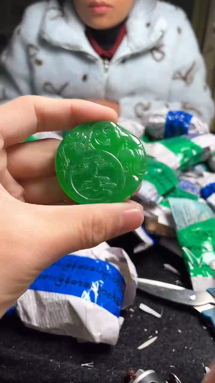 猛子收货平安吊坠