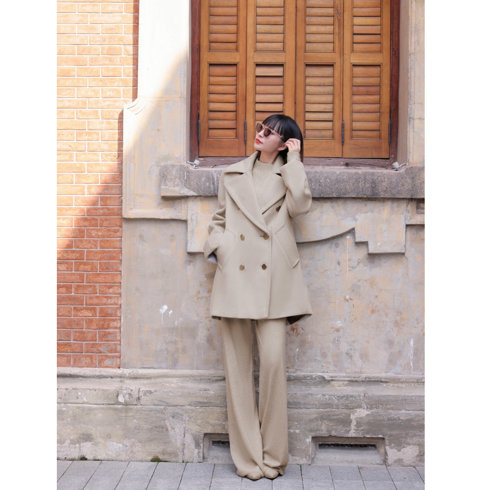 未使用 MaxMara 黑标atelier双排扣羊绒短款大衣 DY0029