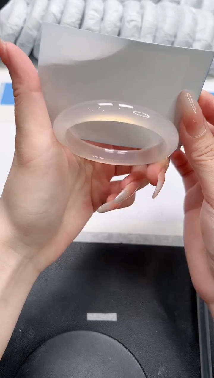 石英质玉未镶嵌手镯183-55.2荔枝