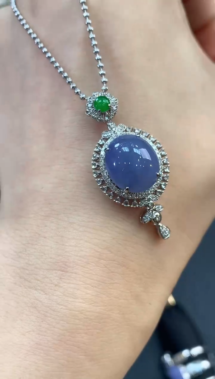 【闪购商品】翡翠吊坠(不含链)18K金镶嵌C155有色差