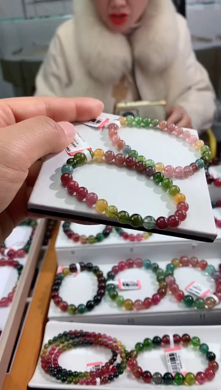 【闪购商品】碧玺手链未镶嵌多样性发一条