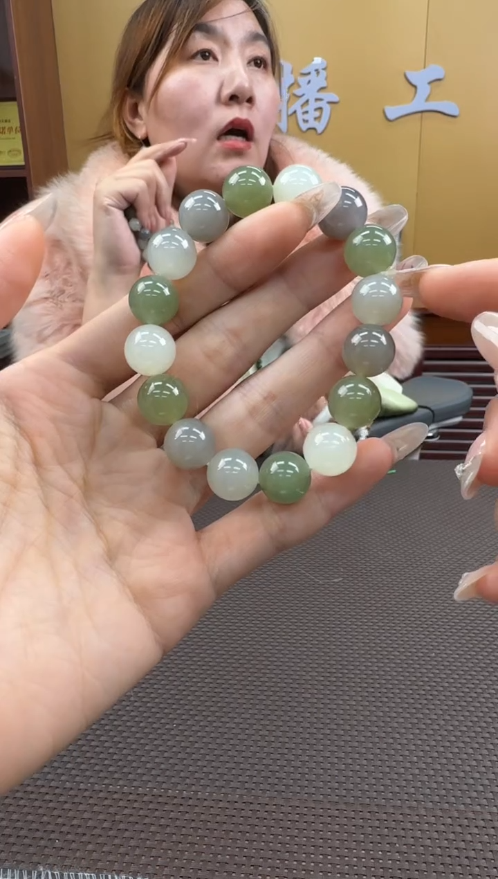 【闪购商品】和田玉手串未镶嵌11-12多样性，发一