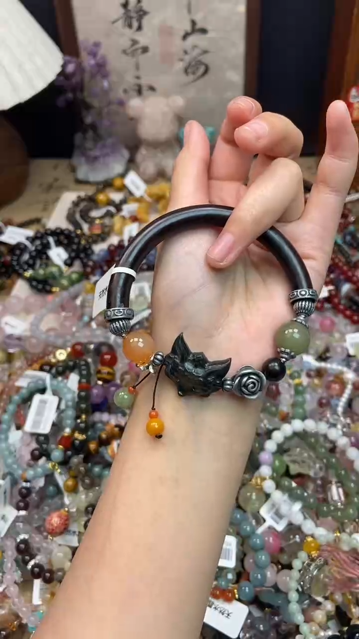 未镶嵌和田玉手饰255