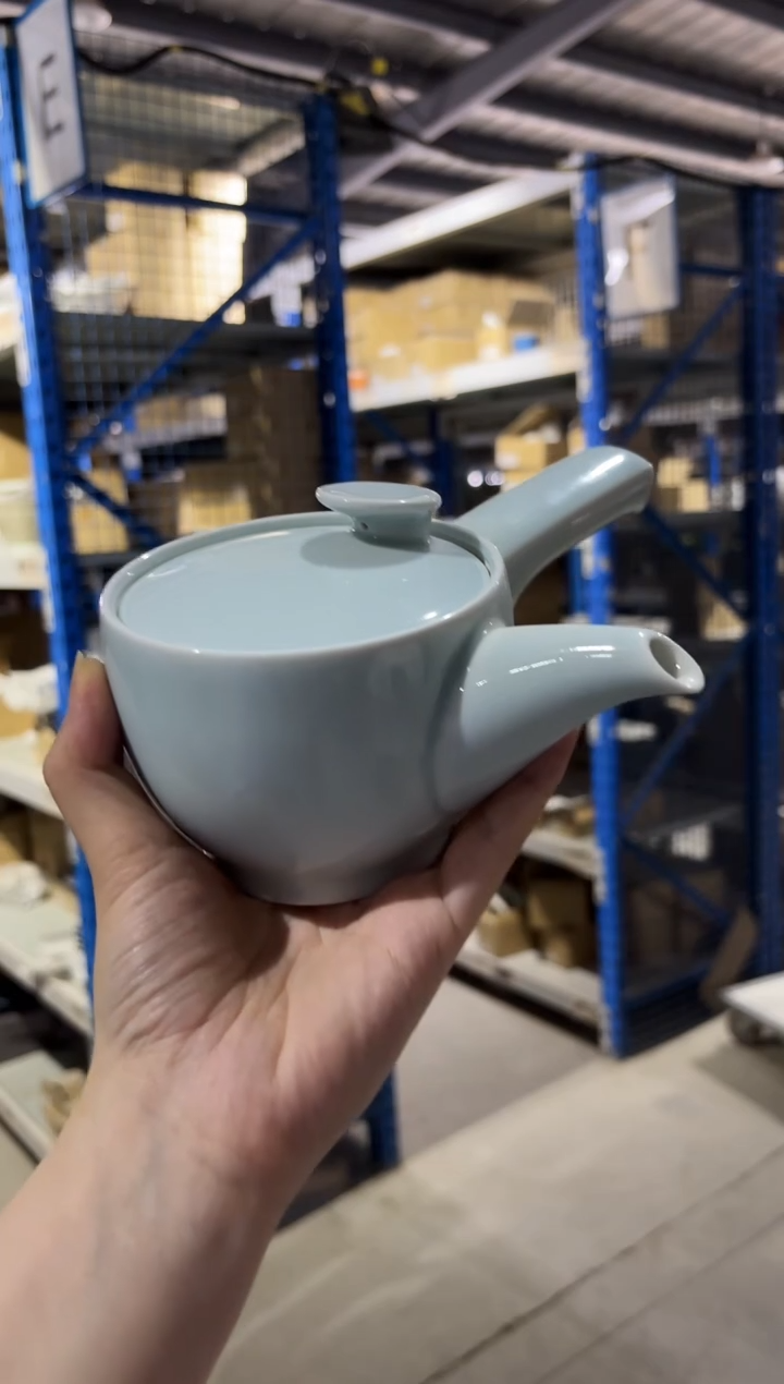 瓷白山　茶和急須（青白釉右手用