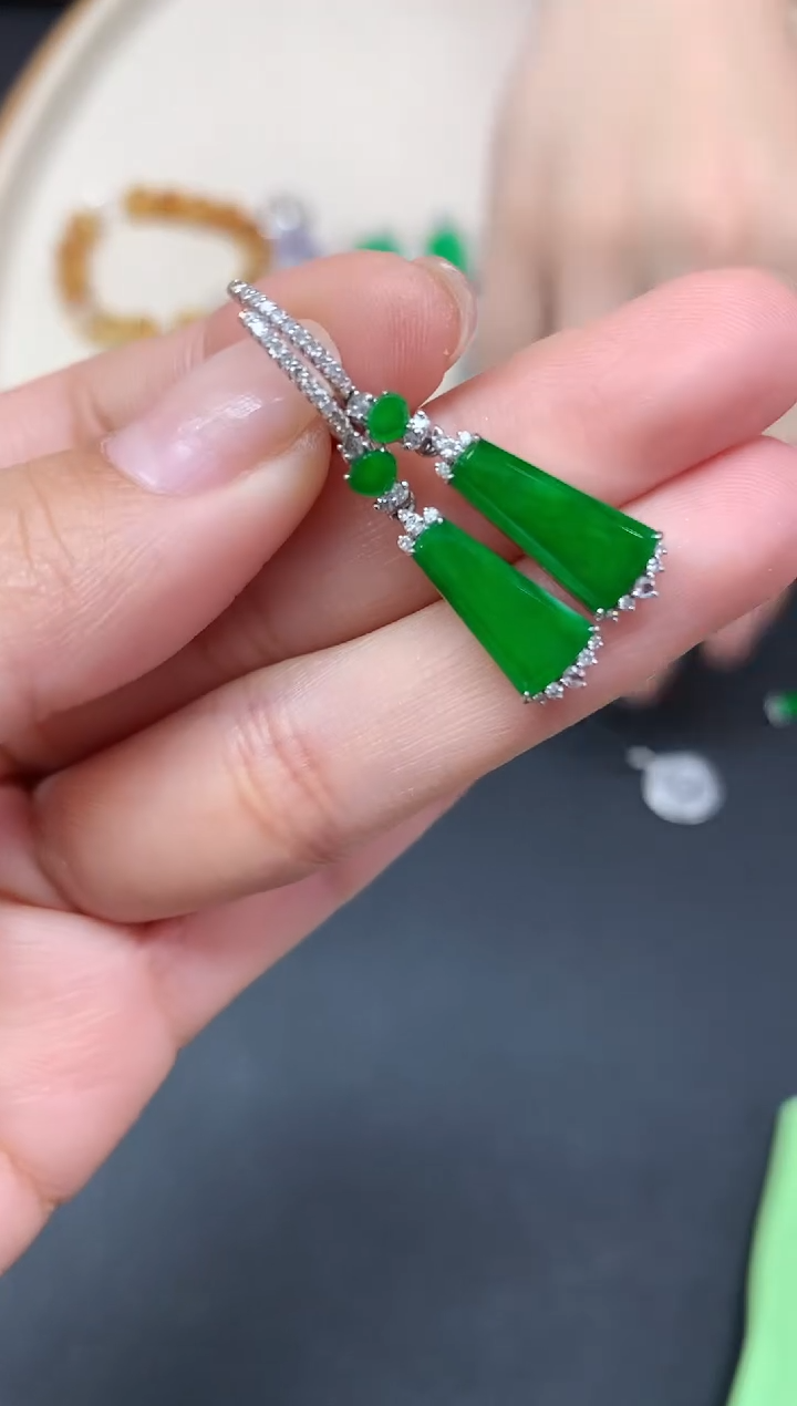 【闪购商品】翡翠耳饰18K金镶嵌A402|7980