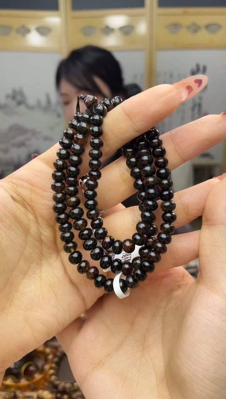 【闪购商品】琥珀裸石未镶嵌6+翳珀108