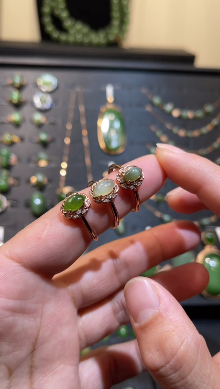 【闪购商品】和田玉碧玉猫眼戒指合金多样性发一