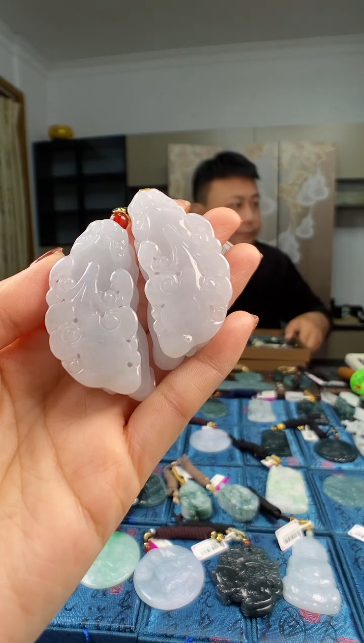 颈饰未镶嵌翡翠多样性发其一
