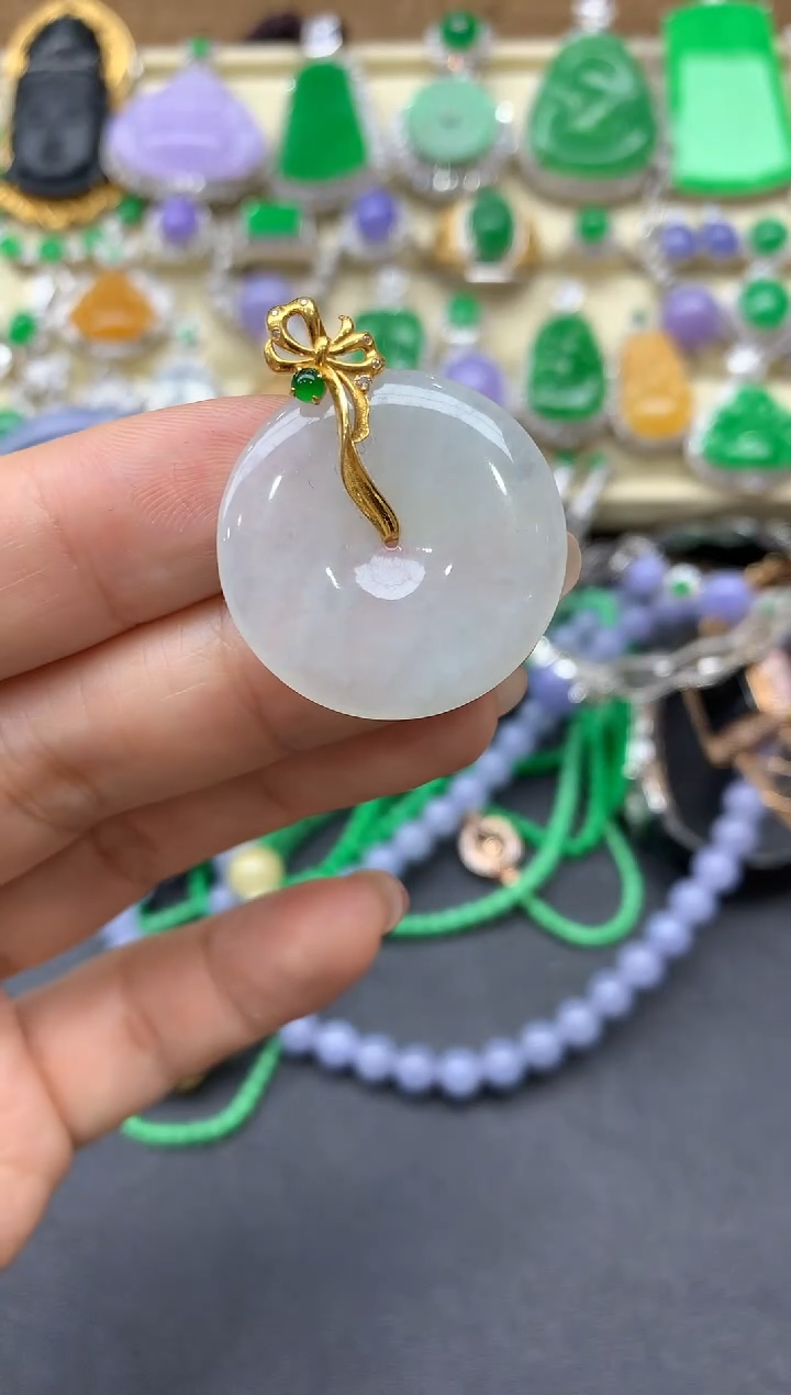 【闪购商品】翡翠颈饰18K金镶嵌91-中国好珍宝