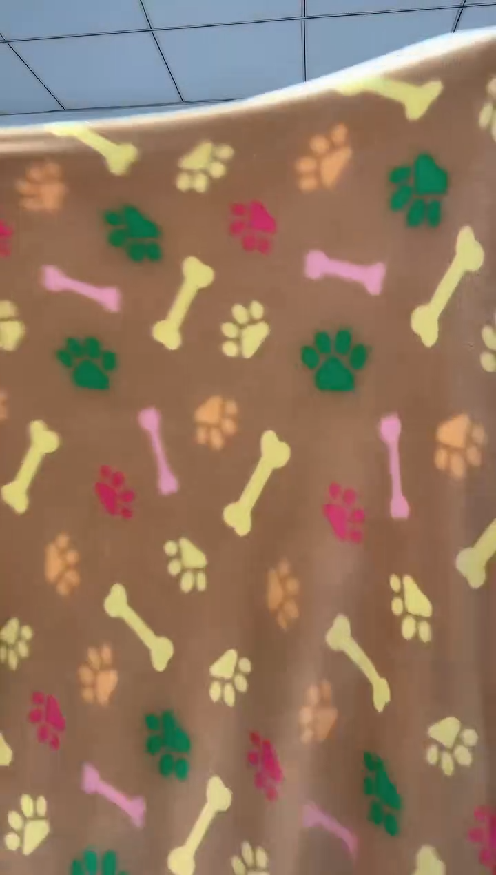 法兰绒2.5x1.8左右已主播介绍为准