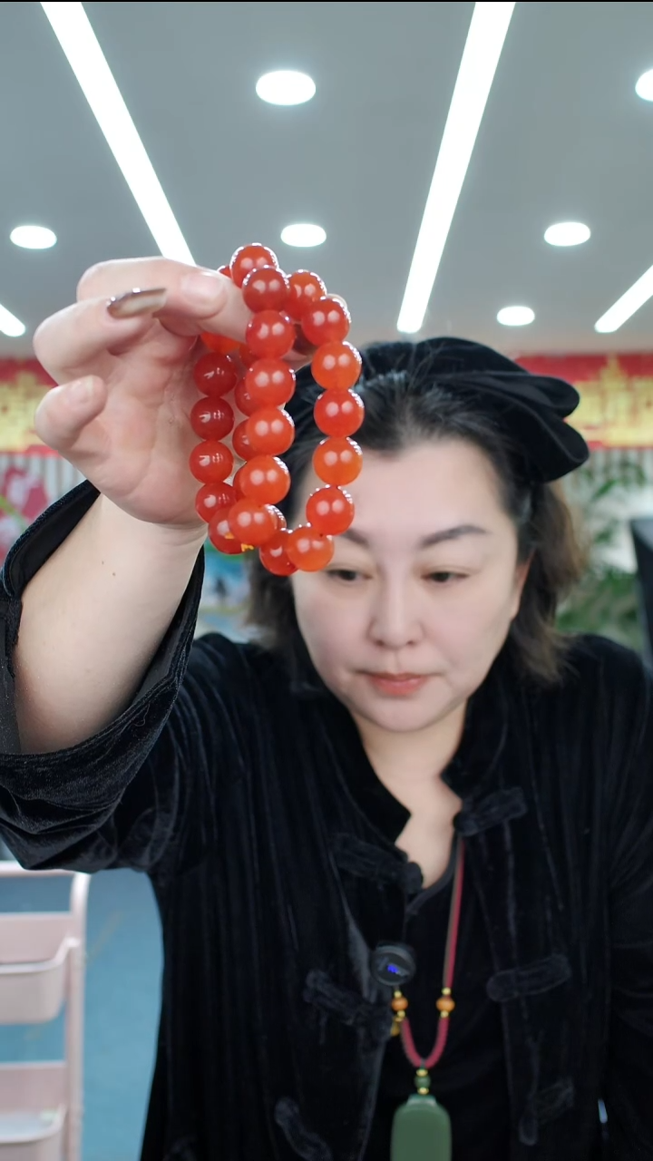 未镶嵌蛇纹石玉手串多样式发货随机发一