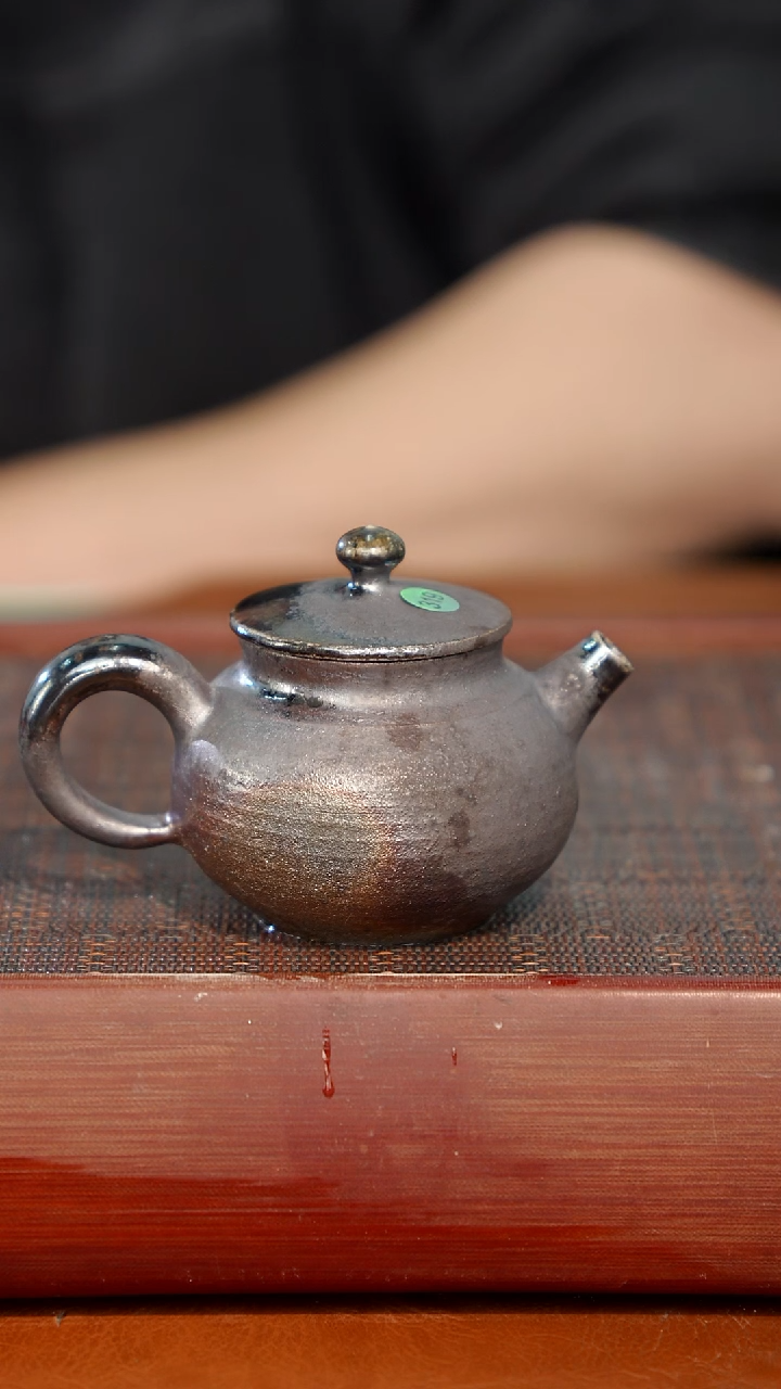 陶瓷奇***电奢瓷/瑞寅柴烧茶器（壶）390瑕疵