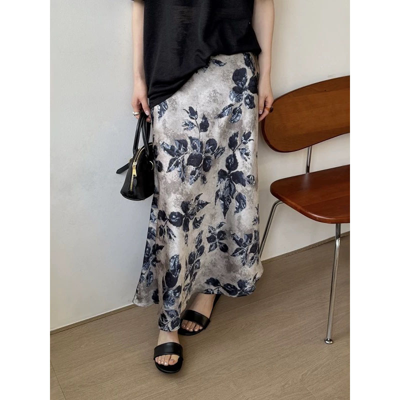 水墨兰花~夏日氛围感拉满！冰冰凉超温柔垂感洋气百搭半身裙KC211