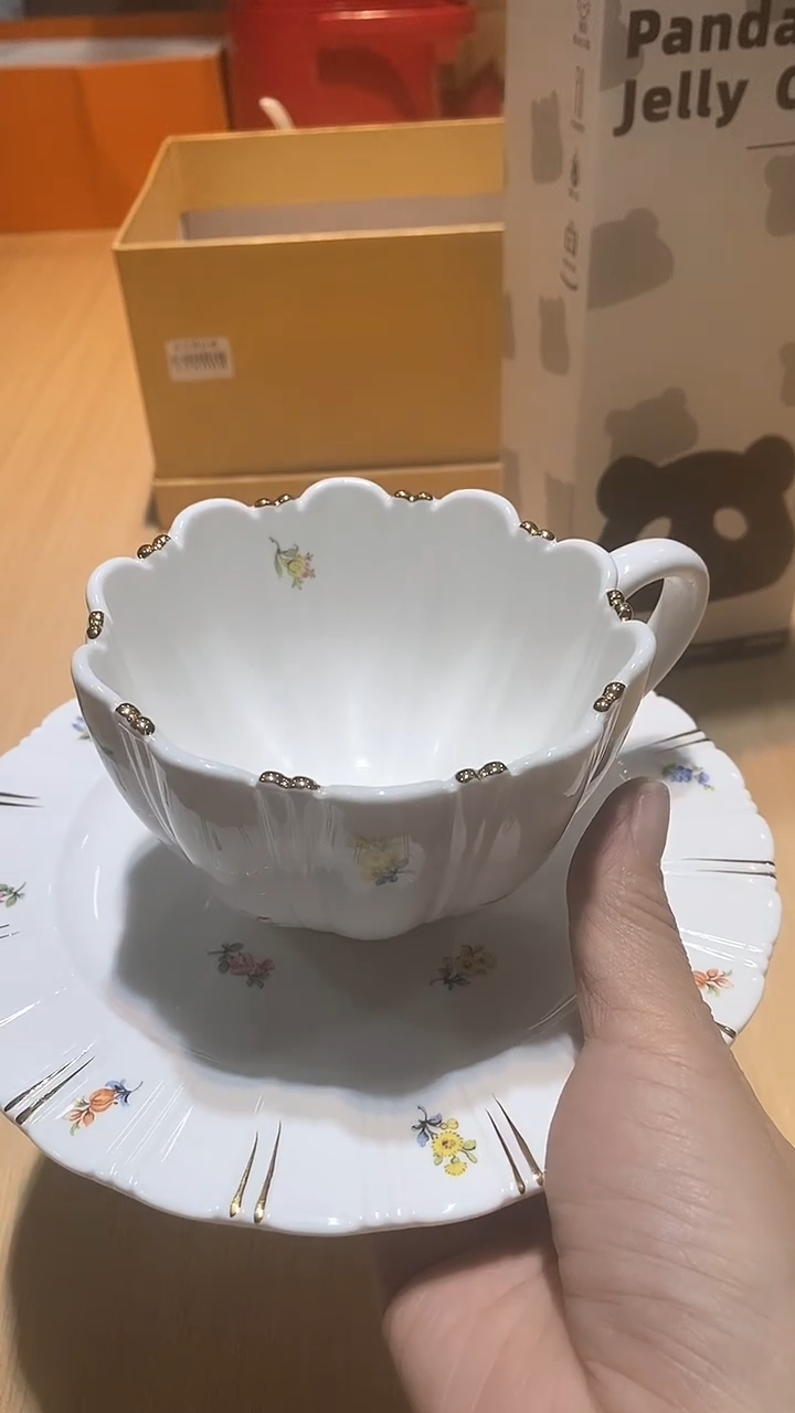 【闪购商品】瓷片锅碗瓢盆一件不剩