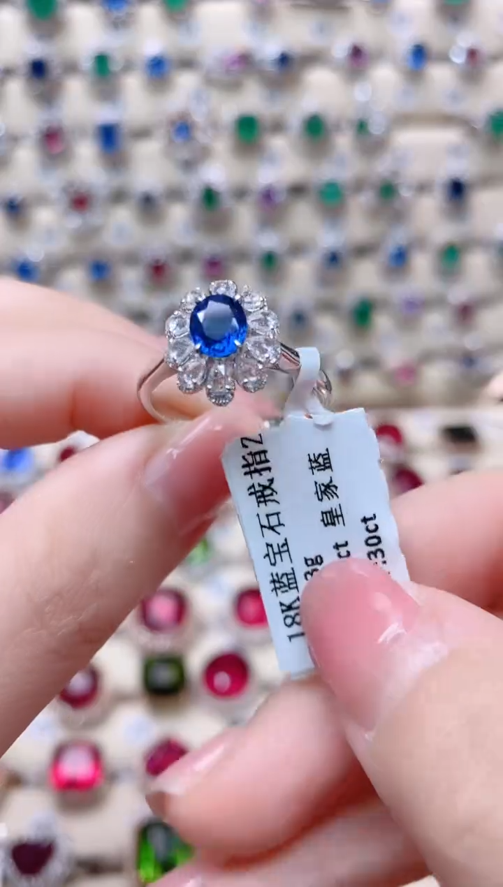 【闪购商品】蓝宝石18K金戒指18K金镶嵌1