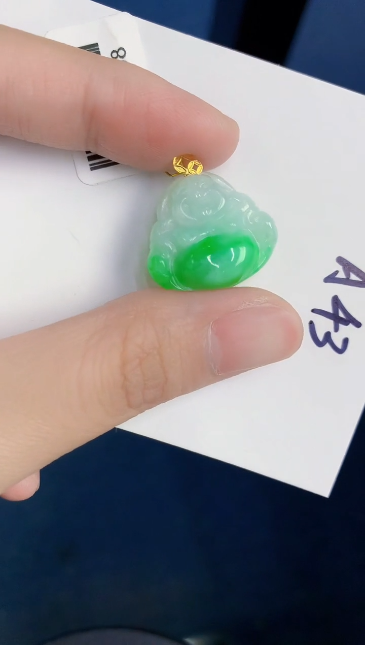 颈饰18K金镶嵌翡翠天然翡翠缅甸A货