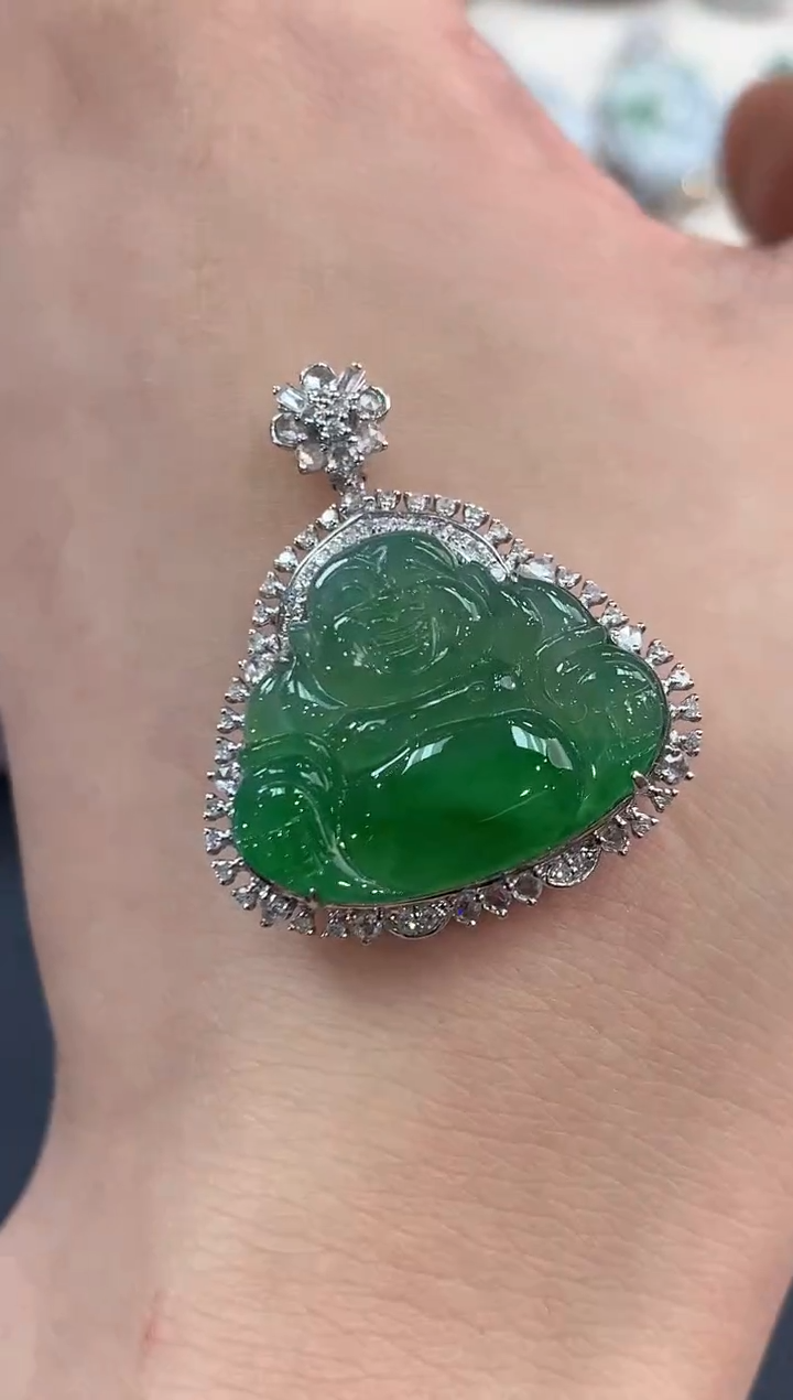 【闪购商品】翡翠吊坠(不含链)18K金镶嵌 B97