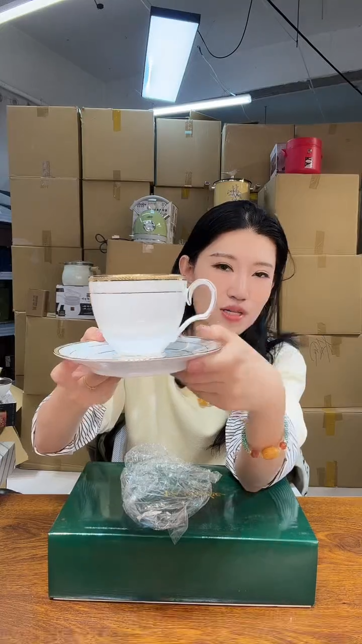 小狐狸精选日瓷器