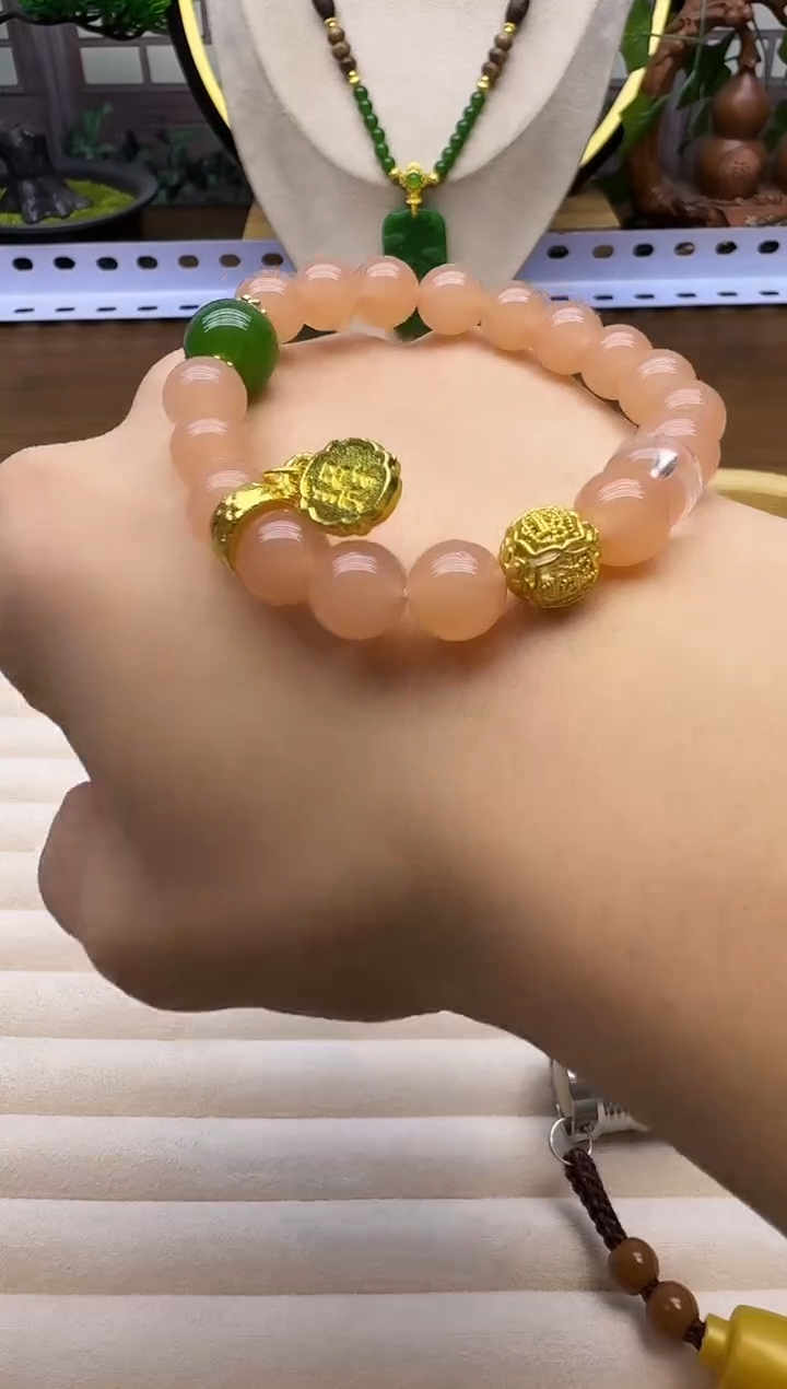 14K金镶嵌手链和田玉QL03   