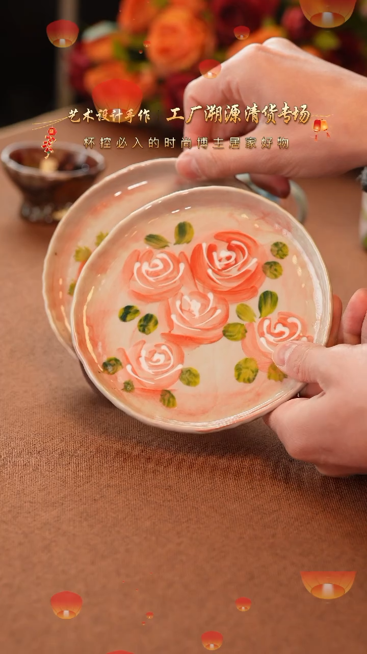 【闪购商品】杯手艺人手绘釉下彩异形器物