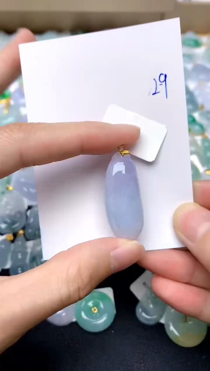 【闪购商品】翡翠颈饰18K金镶嵌29天然A货翡翠