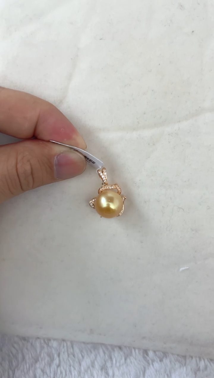 【闪购商品】海水珍珠颈饰银S925镶嵌吊坠