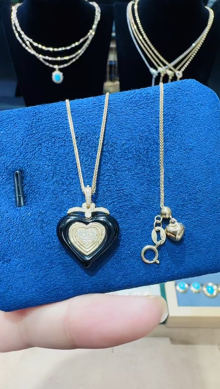 【闪购商品】钻石项链18K金镶嵌钻石项链