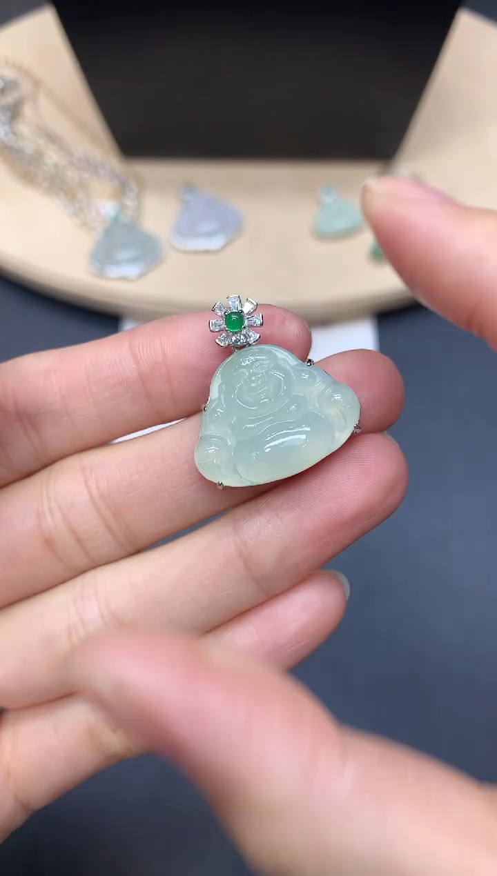 【闪购商品】翡翠吊坠(不含链)银S925镶嵌佛公【多样性发其一】