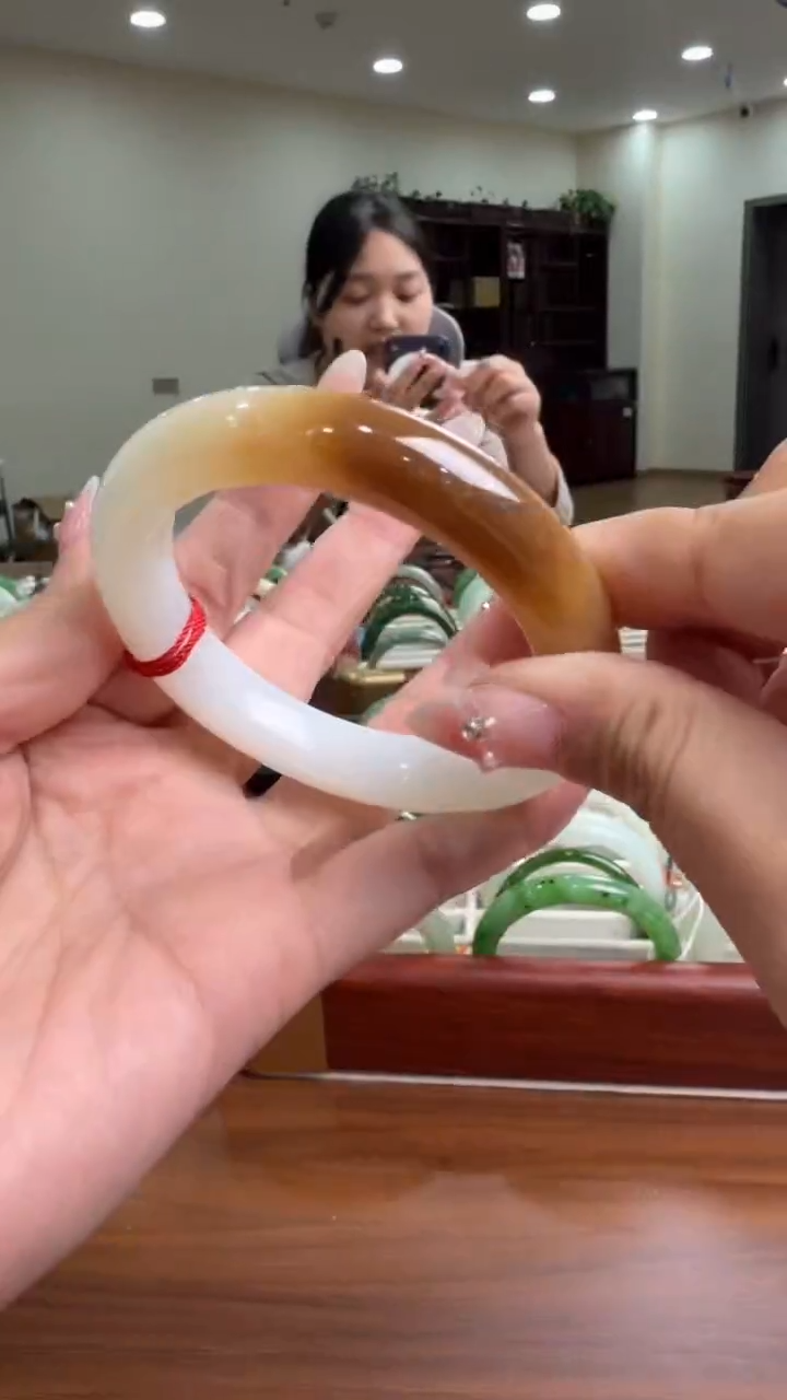 颈饰未镶嵌和田玉手镯59