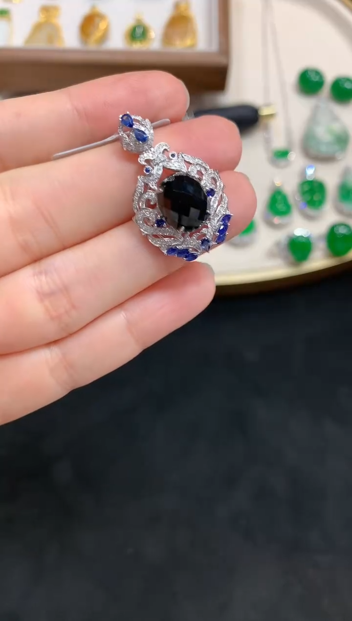 【闪购商品】翡翠吊坠(不含链)18K金镶嵌A993|7500